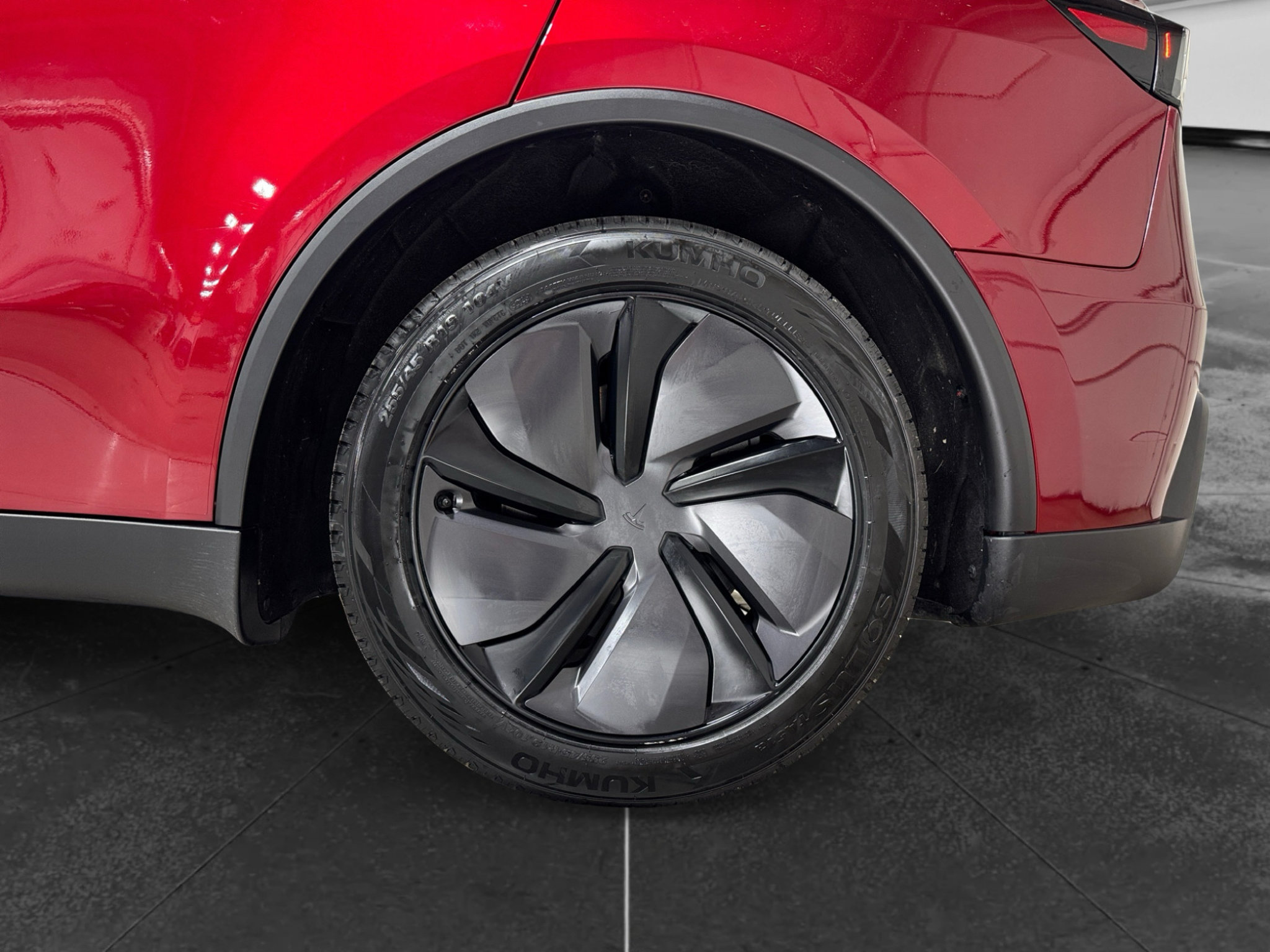 Used 2026 Tesla Model Y Long Range AWD/4WD image 32
