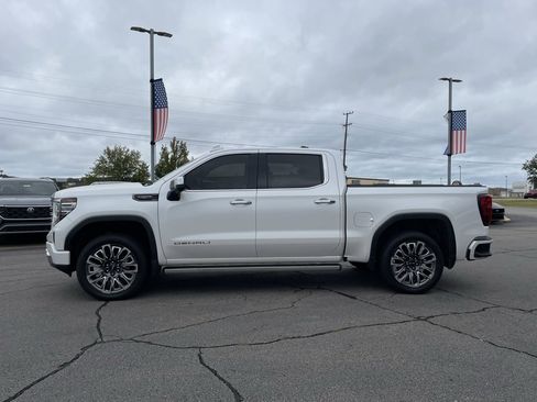 Used 2023 GMC Sierra 1500 Denali Ultimate image 4