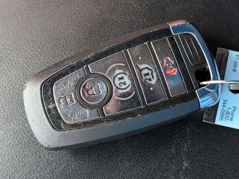 Used 2022 Lincoln Nautilus Reserve image 34