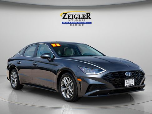 Certified 2023 Hyundai Sonata SEL w/ Convenience Package FWD image 1