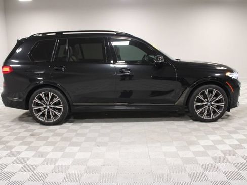 Used 2021 BMW X7 M50i w/ Dynamic Handling Package AWD/4WD image 12