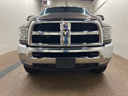Used 2018 RAM 3500 Tradesman w/ Chrome Appearance Group image 6