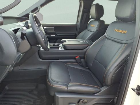 New 2026 Ford Expedition Tremor image 11