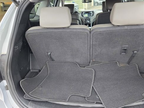 Used 2017 Hyundai Santa Fe Limited image 30