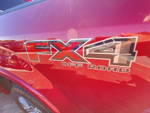 Used 2020 Ford F150 Lariat w/ Equipment Group 502A Luxury AWD/4WD image 34