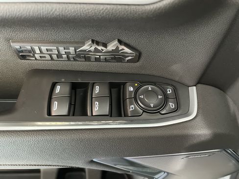 New 2026 Chevrolet Silverado 1500 High Country AWD/4WD image 31