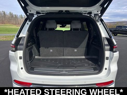 Used 2022 Jeep Grand Cherokee L Overland w/ Luxury Tech Group IV image 11