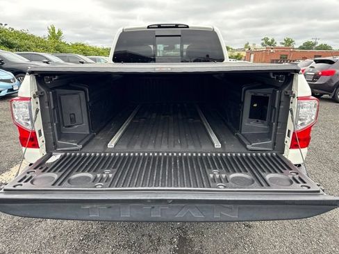 Used 2019 Nissan Titan PRO-4X w/ Pro-4x Convenience Package AWD/4WD image 36