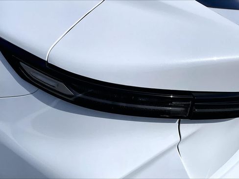 New 2026 Lexus ES 350e FWD image 12