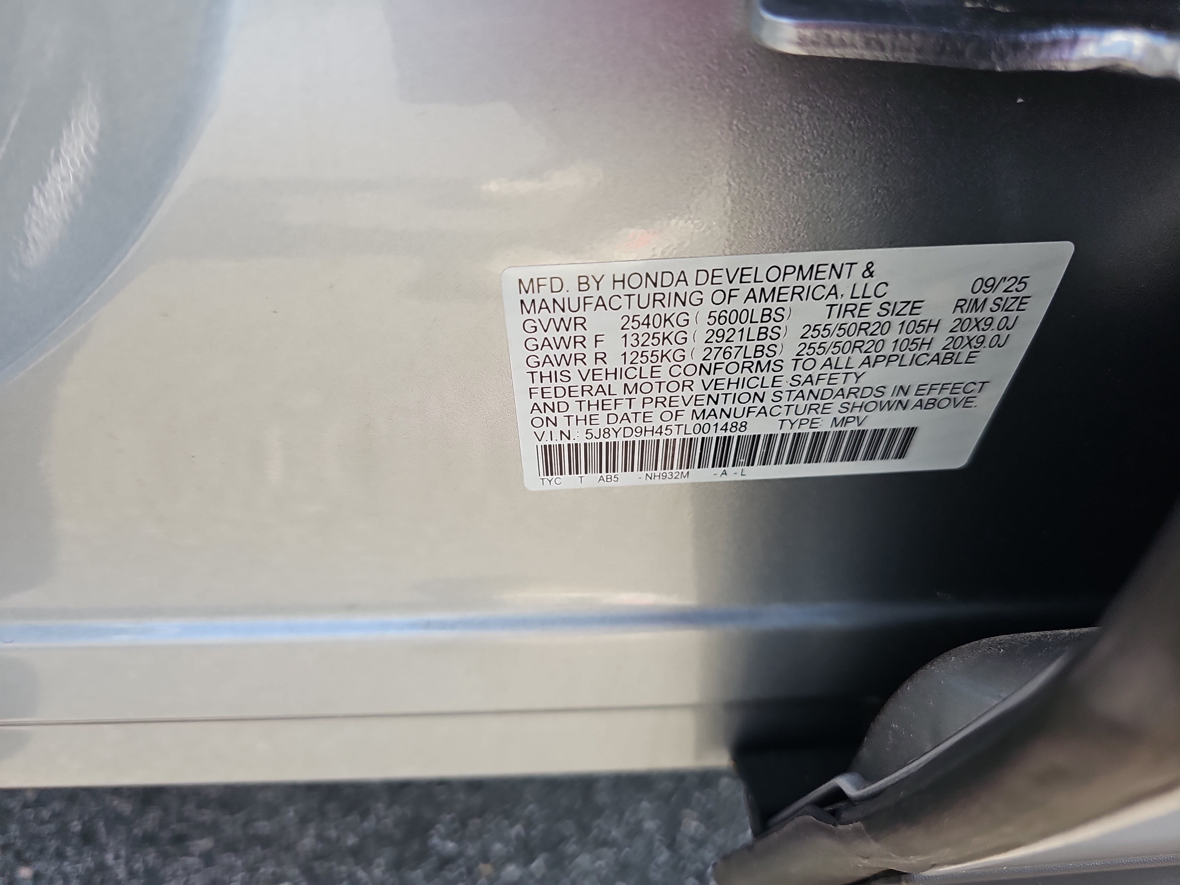 Certified 2026 Acura MDX w/ Technology Package FWD image 37