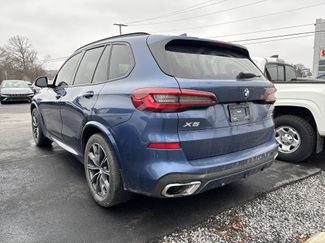 Used 2021 BMW X5 xDrive40i w/ M Sport Package video 2