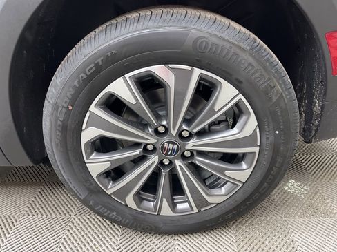 New 2026 Buick Envision Preferred image 4