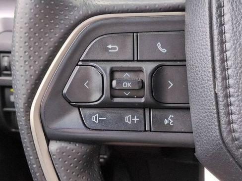 Certified 2025 Toyota 4Runner TRD Off-Road Premium AWD/4WD image 25