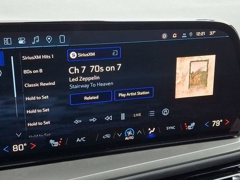 Certified 2026 Chevrolet Traverse LT image 18