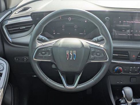 Used 2024 Buick Encore GX Preferred w/ Advanced Technology Package image 12