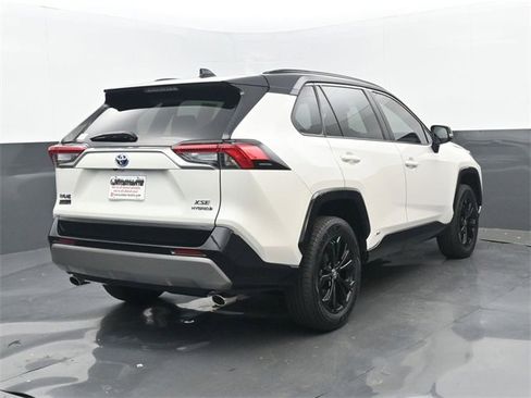 Used 2022 Toyota RAV4 XSE image 22