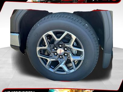 New 2026 GMC Sierra 1500 SLE