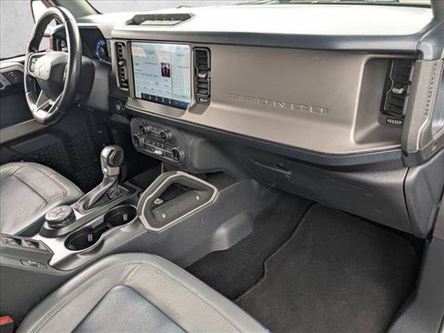 Certified 2022 Ford Bronco Outer Banks AWD/4WD image 22