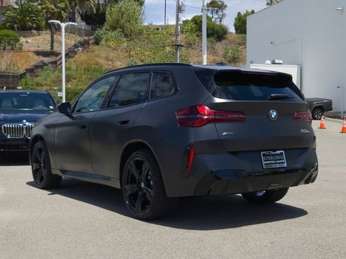New 2026 BMW X3 xDrive30 w/ M Sport Package AWD/4WD image 17