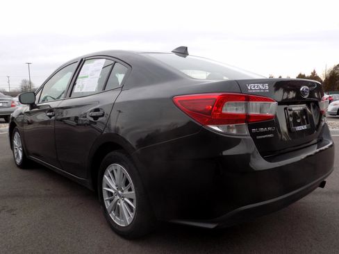 Used 2017 Subaru Impreza 2.0i Premium image 4