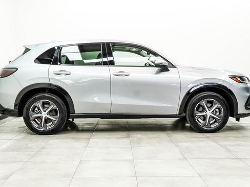 Used 2025 Honda HR-V EX-L image 10