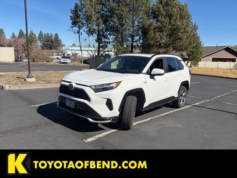 Used 2023 Toyota RAV4 SE w/ Weather & Moonroof Package image 1