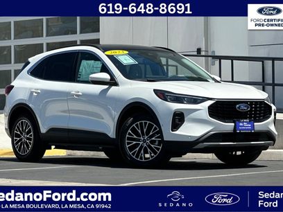 Certified 2023 Ford Escape SE w/ PHEV Premium Package