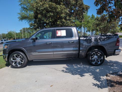 Used 2021 RAM 1500 Limited AWD/4WD image 7