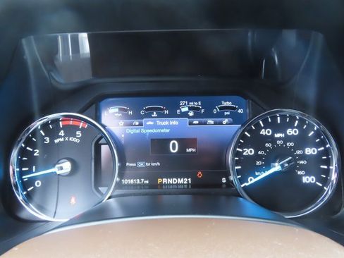 Used 2019 Ford F350 King Ranch w/ King Ranch Ultimate Package image 18