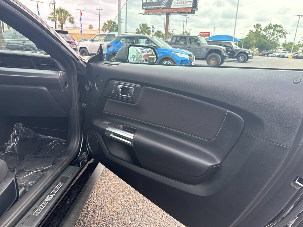 Used 2021 Ford Mustang Mach 1 RWD image 19