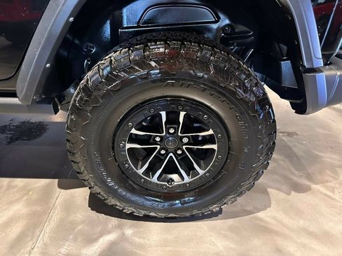 Used 2024 Jeep Wrangler Unlimited Sport AWD/4WD image 11