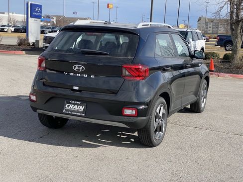 New 2026 Hyundai Venue SEL image 7