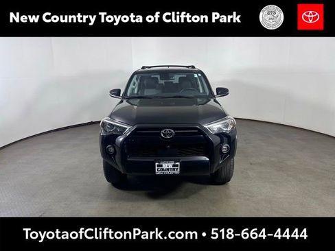 Used 2023 Toyota 4Runner SR5 Premium w/ Moonroof Package AWD/4WD image 8