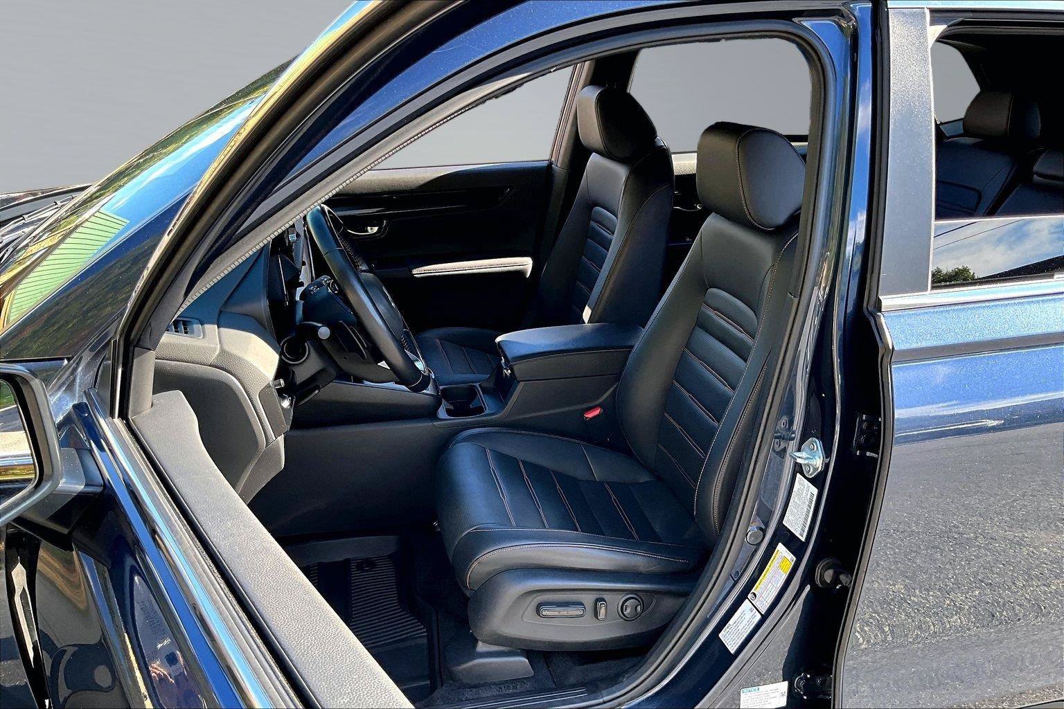 Used 2025 Honda CR-V Sport Touring image 25