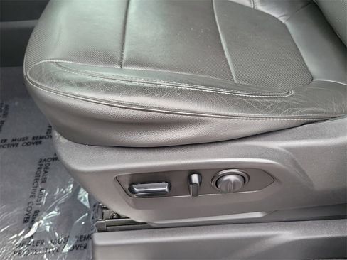 Used 2020 GMC Sierra 2500 SLT w/ SLT Premium Plus Package image 15