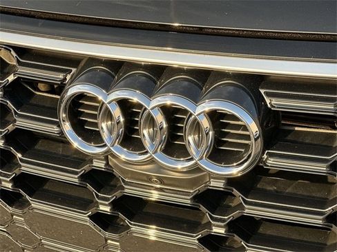 Used 2024 Audi Q5 2.0T Premium Plus image 30