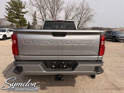 New 2026 Chevrolet Silverado 3500 High Country w/ High Country Premium Package image 6