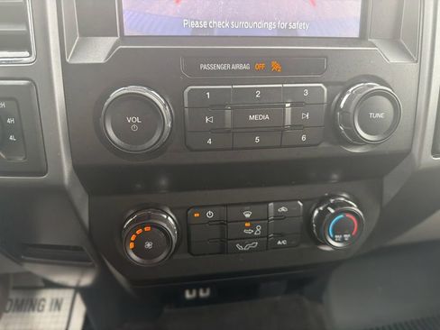 Used 2020 Ford F150 XLT image 18