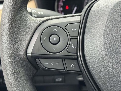 Used 2023 Toyota RAV4 XLE w/ Convenience Package image 24