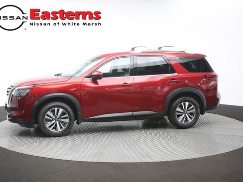Used 2023 Nissan Pathfinder SL w/ Lighting Package (N92) AWD/4WD image 54
