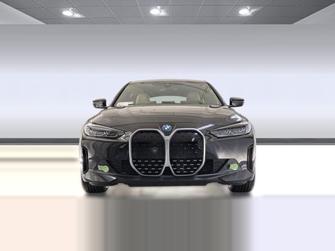Certified 2023 BMW i4 eDrive35 w/ Premium Package RWD image 5
