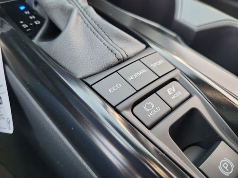 New 2026 Toyota Camry SE image 21