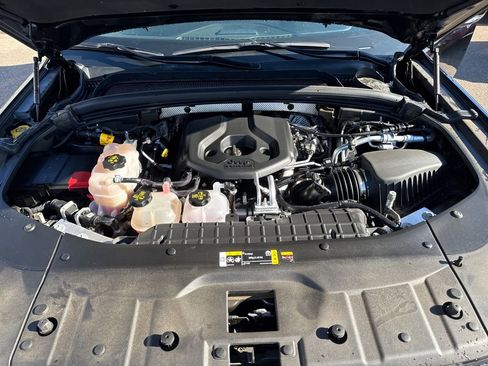 Used 2023 Jeep Grand Cherokee 4WD 4xe image 23