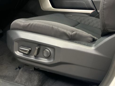 New 2026 Toyota Tundra SR5 image 8