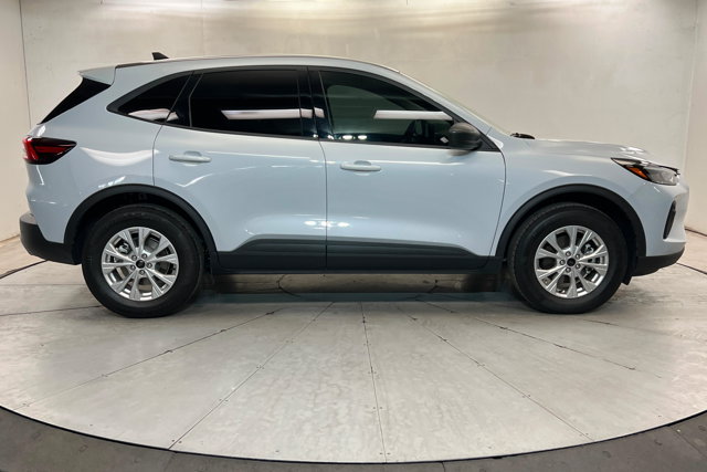 Used 2026 Ford Escape Active w/ Tech Pack #1 AWD/4WD image 6