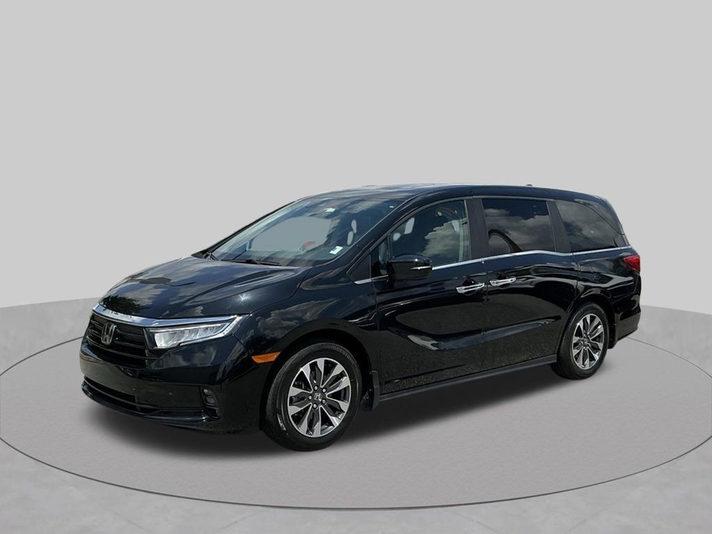 Used 2024 Honda Odyssey EX-L image 2