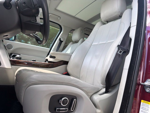 Used 2017 Land Rover Range Rover Supercharged AWD/4WD image 5