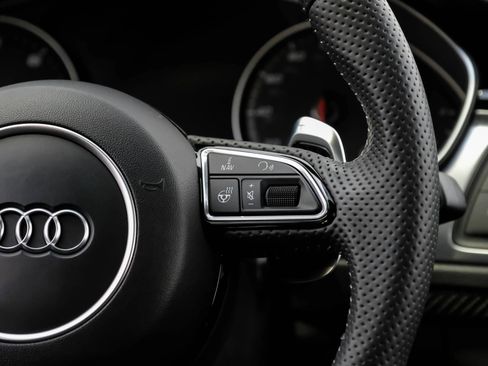 Used 2016 Audi RS 7 Prestige image 14