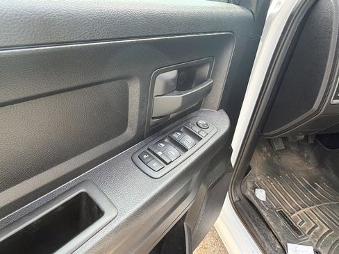 Used 2020 RAM 1500 Tradesman w/ Tradesman SXT Package image 15