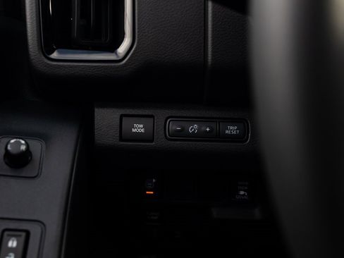 New 2026 Nissan Frontier PRO-4X w/ Pro Premium Package image 13